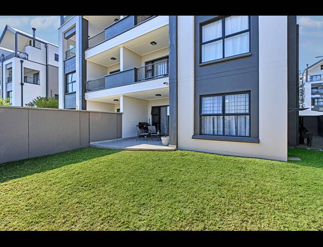 3 BEDROOM APARTMENT FOR SALE IN WATERFALL
